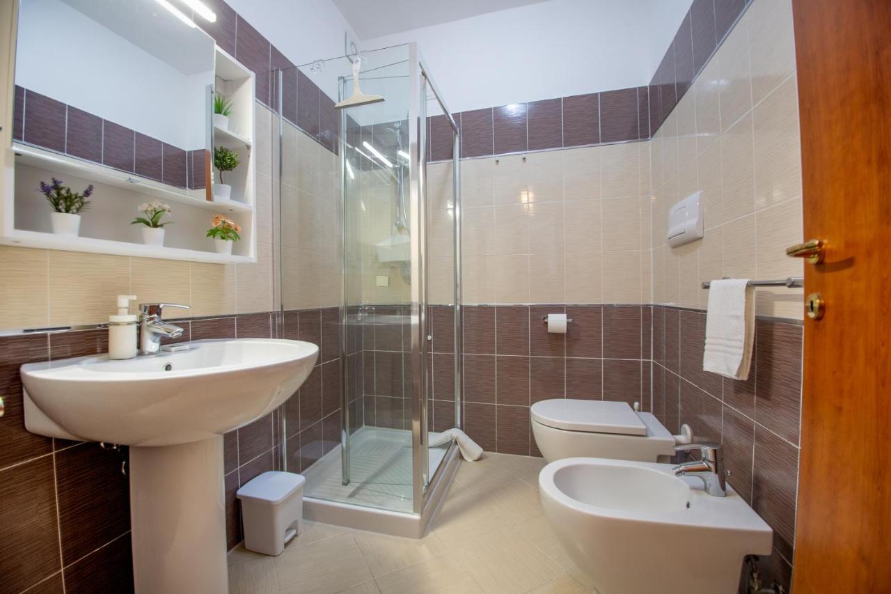 Abruzzodamare Amazing Apartments With Romantic Sea View Francavilla Al Mare Eksteriør billede