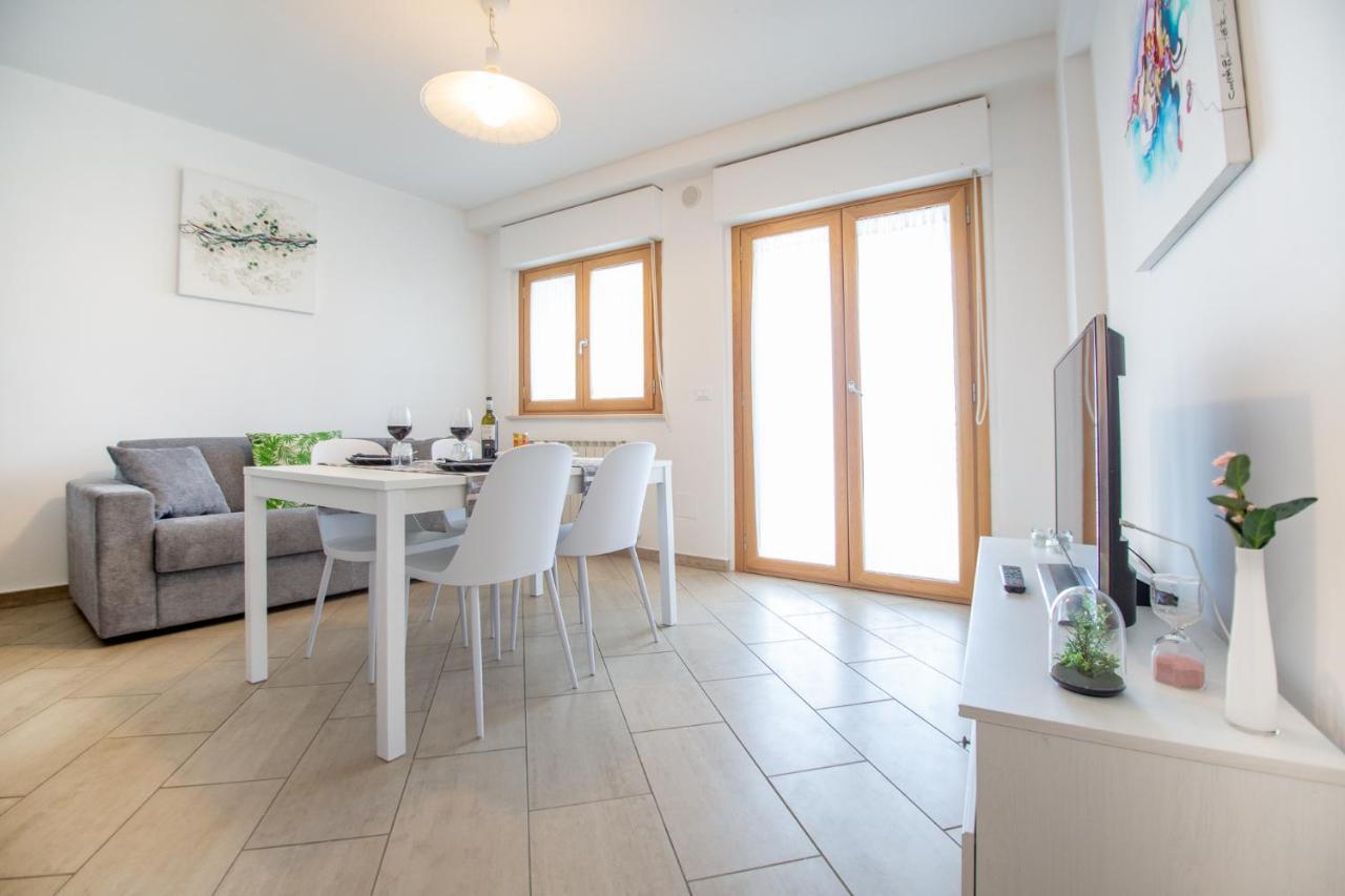 Abruzzodamare Amazing Apartments With Romantic Sea View Francavilla Al Mare Eksteriør billede